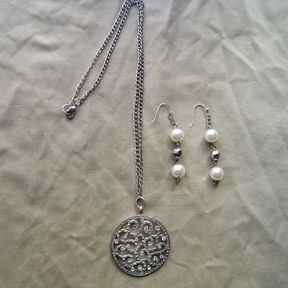 Sterling Silver Psychedelic Pattern Pendant Neckla - Picture 5 of 5